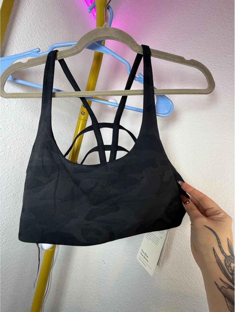 VUORI YOSEMITE BRA NWT - BLK CAMO XL - Picture 5 of 5